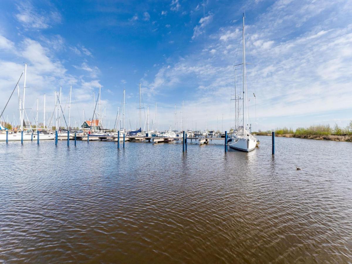 Готель Beautiful Houseboat In Marina Of Волендам Екстер'єр фото