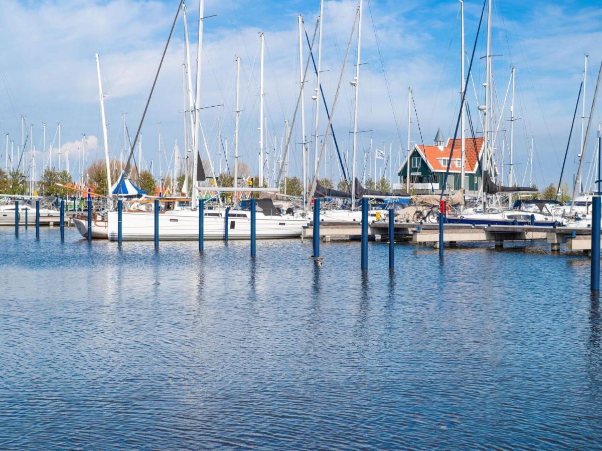 Готель Beautiful Houseboat In Marina Of Волендам Екстер'єр фото
